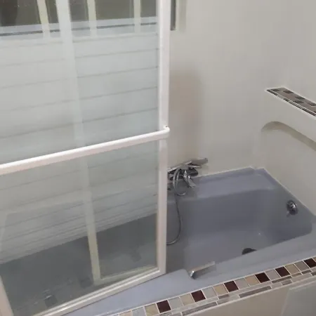 Regis Isaia Apartmán *